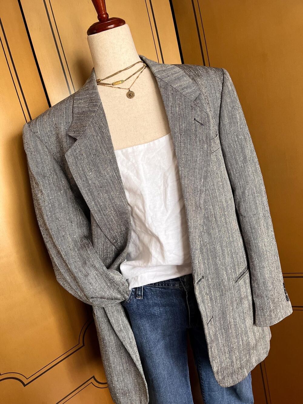 Vintage Pierre Balmain silk blazer jacket in black and white, size 40R